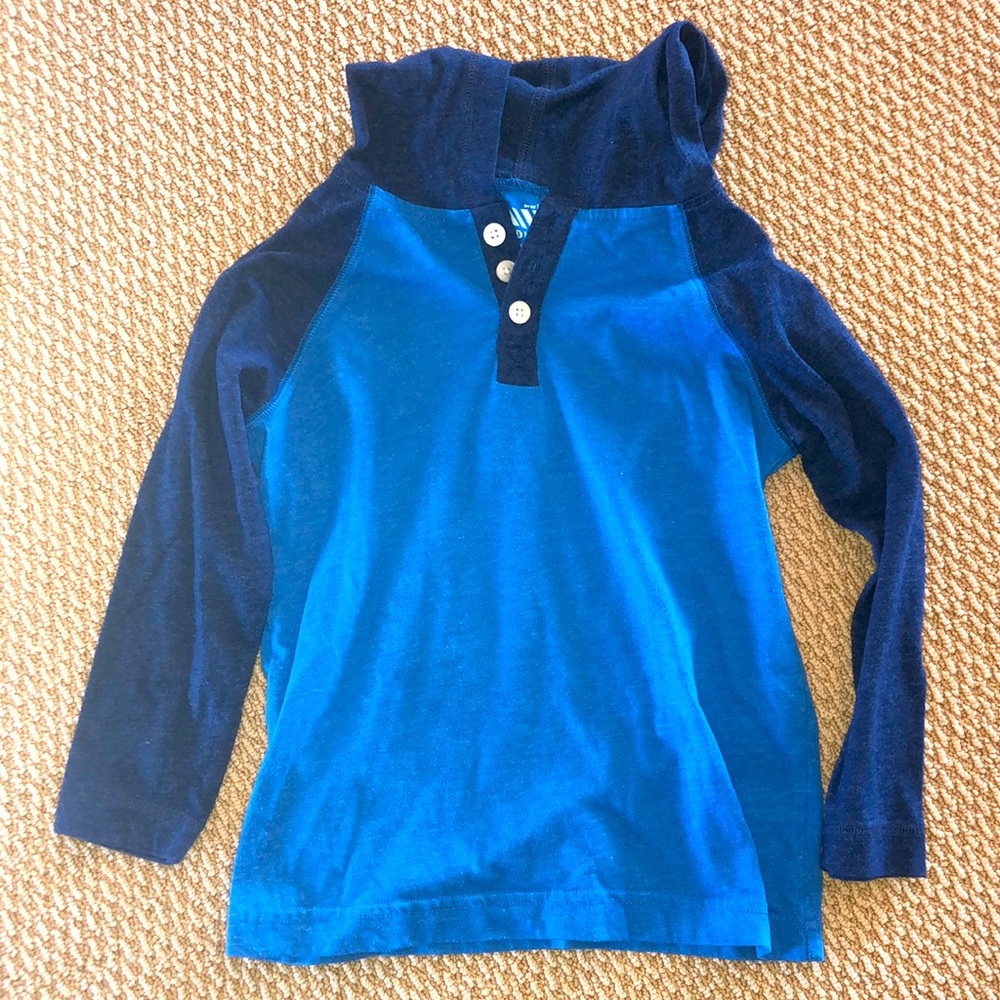 Boys Long Sleeve Hooded Tee size xs